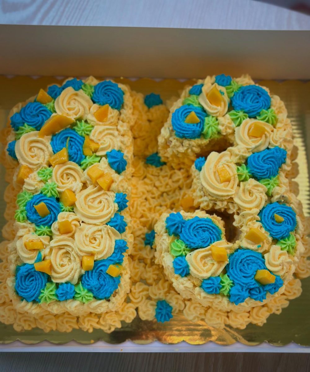 sweets-n-treats-alchemy-cake